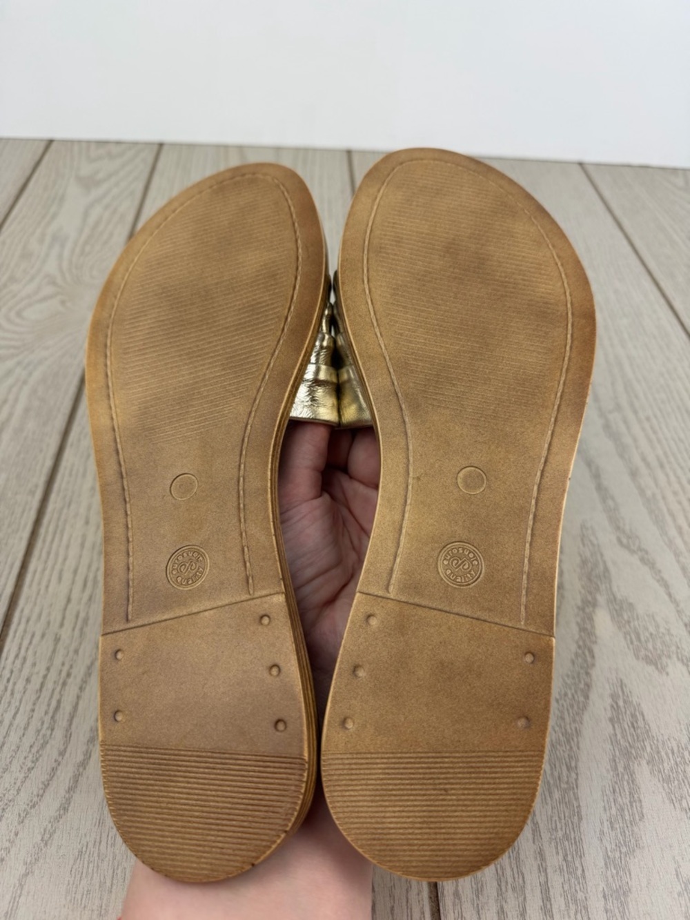 Bella Vita Women's Rya Italy 10WW Champagne Italian Leather $100 - Picture 7 of 8